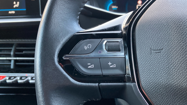 Peugeot 2008 1.2 PureTech Allure Premium+ 5dr Petrol Estate